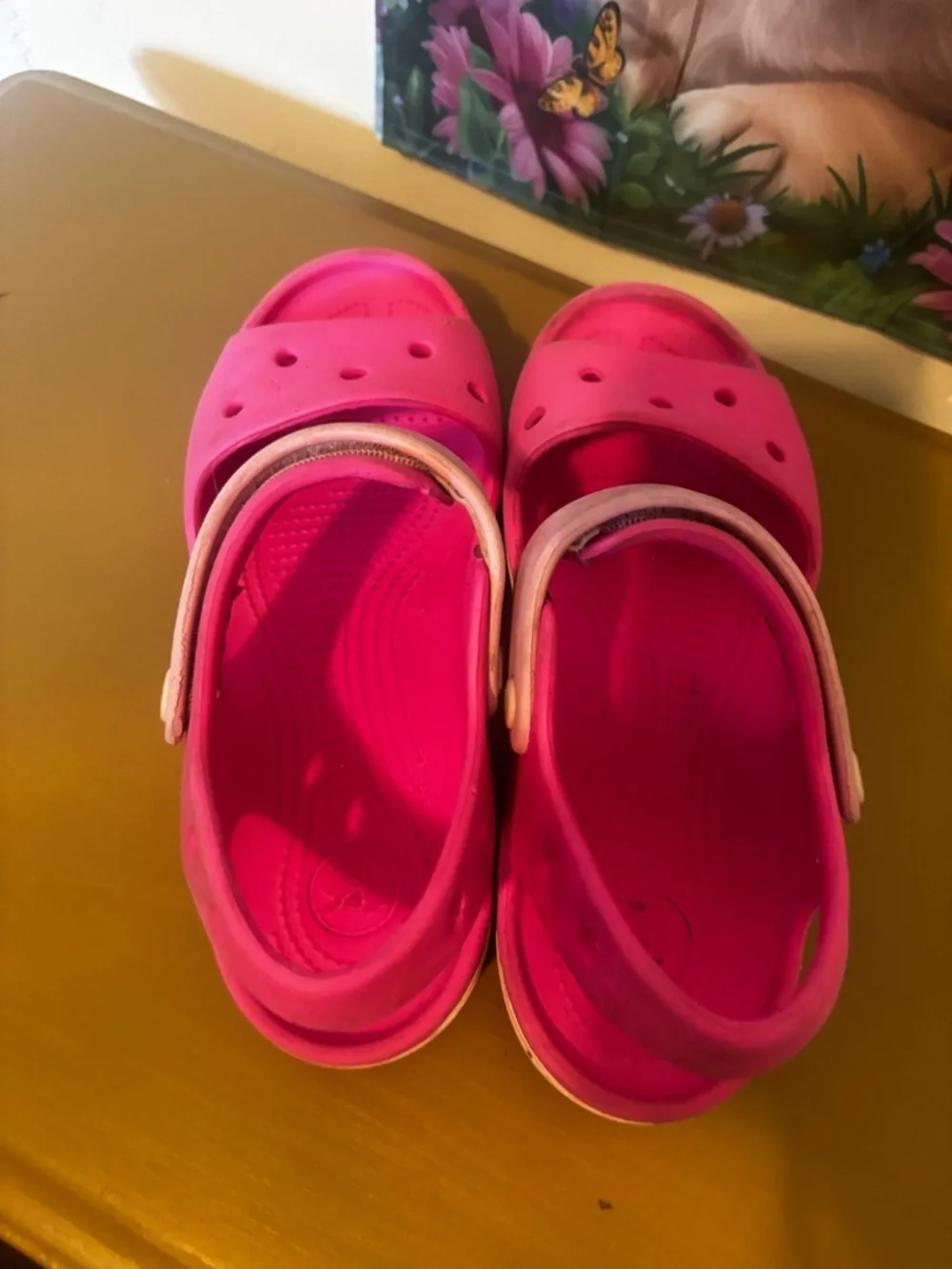 CROCS J3 Kids Pink Open-Toe Sandals with Hook-and-Loop Strap